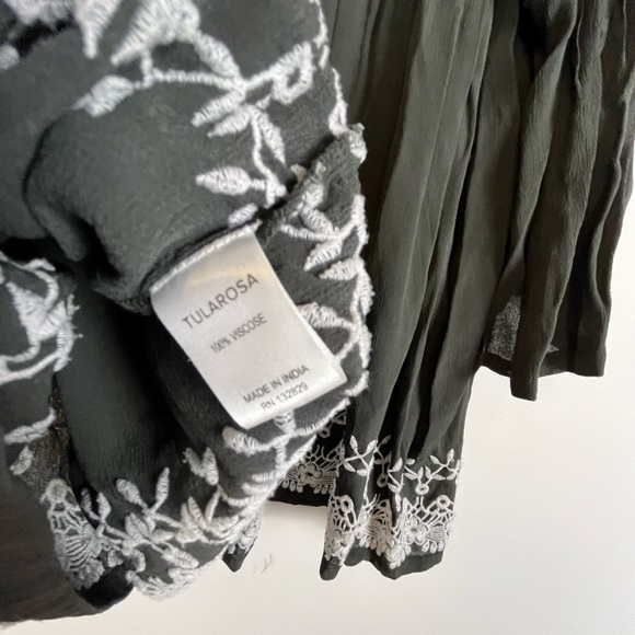 TULAROSA PLEATED Embroidery FLARE LONG SLEEVE BLOUSE SIZE M Cottage - Picture 6 of 7